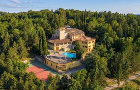 15 dormitorio villa 1462 m² en Sarteano, Italia. 1 300 000 €