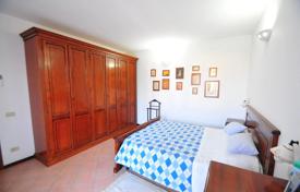 10 dormitorio chalet en Pietrasanta, Italia. 1 200 000 €