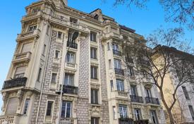 4 dormitorio piso en Niza, Francia. 610 000 €