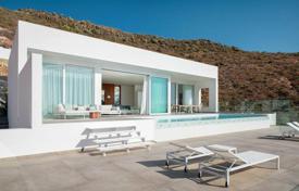 Villa – Santa Cruz de Tenerife, Islas Canarias, España. 2 690 000 €