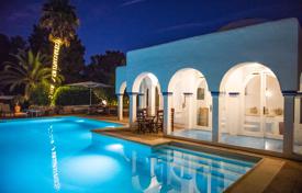 Villa – Ibiza, Islas Baleares, España. 13 200 €  por semana