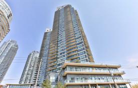 3 dormitorio piso en Lake Shore Boulevard West, Canadá. C$1 112 000