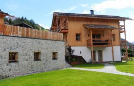 4 dormitorio chalet en Trentino - Alto Adige, Italia. Price on request
