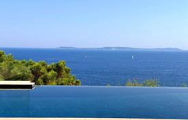 5 dormitorio villa en Rayol-Canadel-sur-Mer, Francia. 3 250 000 €