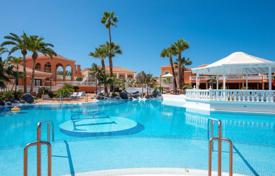 1 dormitorio piso 53 m² en Playa de las Americas, España. 499 000 €