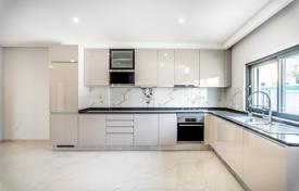 5 dormitorio piso 264 m² en São Brás de Alportel, Portugal. 457 000 €