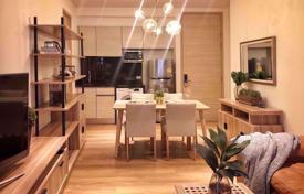 2-dormitorio apartamentos en condominio en Khlong Toei, Tailandia. $387 000