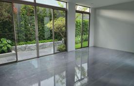 3 dormitorio chalet en Saphan Sung, Tailandia. $7 700  por semana