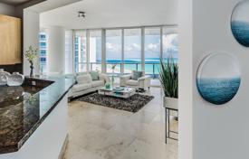 Piso – Miami Beach, Florida, Estados Unidos. 3 500 €  por semana