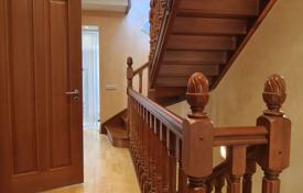 7 dormitorio adosado 400 m² en Jurmala, Letonia. 750 000 €