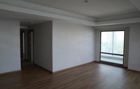 3 dormitorio piso 218 m² en Maslak, Turquía. $1 000 000