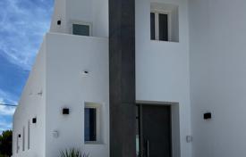 5 dormitorio chalet 350 m² en Moraira, España. 2 400 000 €