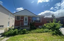 5 dormitorio casa de pueblo en North York, Canadá. C$1 988 000
