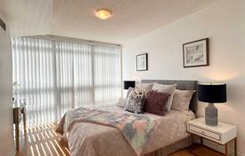 5 dormitorio piso en Scarborough, Canadá. C$674 000