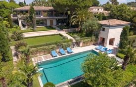 6 dormitorio villa en Cap d'Antibes, Francia. 5 800 000 €