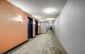1 dormitorio piso en Adelaide Street West, Canadá. C$875 000
