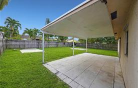 Casa de pueblo – North Lauderdale, Broward, Florida,  Estados Unidos. $380 000