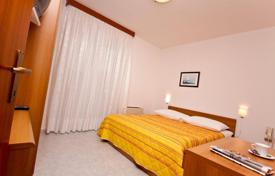 29 dormitorio villa 1600 m² en Pula, Croacia. Price on request