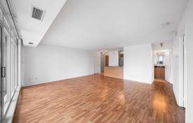 2 dormitorio piso en Yonge Street, Canadá. C$1 121 000