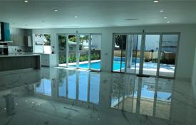 Villa – Fort Lauderdale, Florida, Estados Unidos. $1 850 000