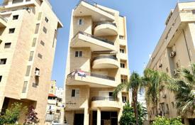 Piso – Netanya, Center District, Israel. $685 000