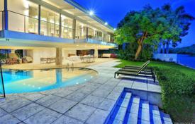 8 dormitorio villa 418 m² en Key Biscayne, Estados Unidos. $8 490 000