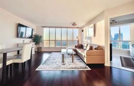 1 dormitorio piso en Lake Shore Boulevard West, Canadá. C$824 000