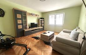 3 dormitorio piso 81 m² en Vodice, Croacia. 260 000 €