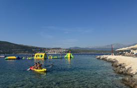 2 dormitorio piso 62 m² en Tivat city, Montenegro. 366 000 €