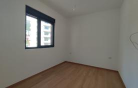 1 dormitorio piso 44 m² en Becici, Montenegro. 176 000 €