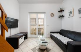 2 dormitorio piso 42 m² en Umag, Croacia. 205 000 €