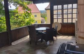 12 dormitorio casa de pueblo 265 m² en Baviera, Alemania. 399 000 €