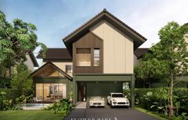 4 dormitorio villa 260 m² en Pattaya, Tailandia. $471 000
