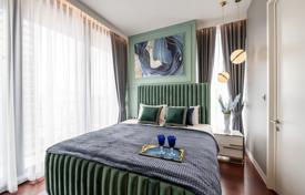 2-dormitorio apartamentos en condominio en Watthana, Tailandia. $1 053 000