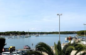 2 dormitorio piso 61 m² en Medulin, Croacia. 270 000 €