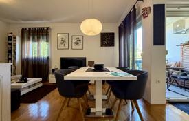 4 dormitorio piso 100 m² en Viškovo, Croacia. 299 000 €