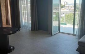 6 dormitorio piso 205 m² en Tiflis, Georgia. $618 000