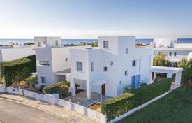 3 dormitorio villa en Coral Bay, Chipre. 894 000 €