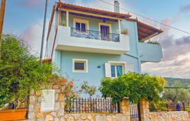 2 dormitorio casa de pueblo 120 m² en Korinthia, Grecia. 350 000 €
