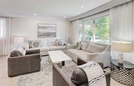 5 dormitorio casa de pueblo en Etobicoke, Canadá. C$2 064 000