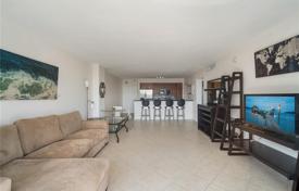 1-dormitorio apartamentos en condominio 88 m² en Miami Beach, Estados Unidos. $409 000