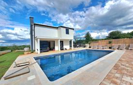 5 dormitorio casa de pueblo 130 m² en Poreč, Croacia. 530 000 €